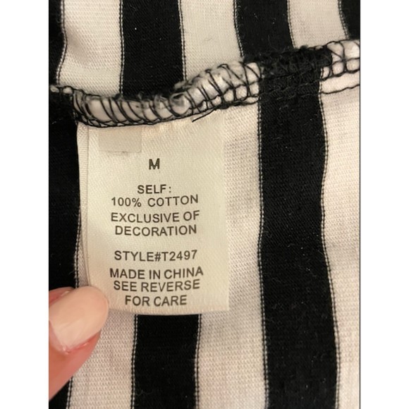 See and Be Seen Black and White Striped Fringe Top -Sz M - Picture 9 of 11